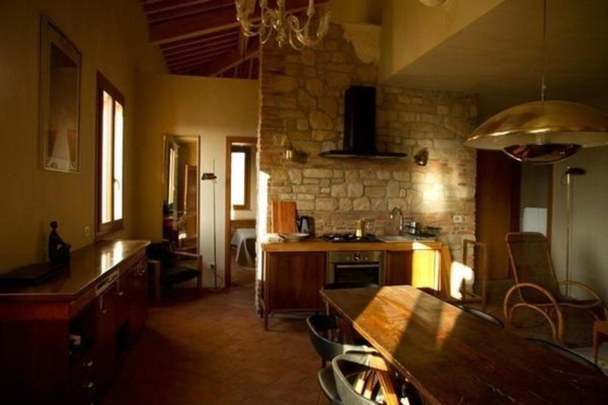 Schoenes Appartement In Volterra Mit Garten Εξωτερικό φωτογραφία