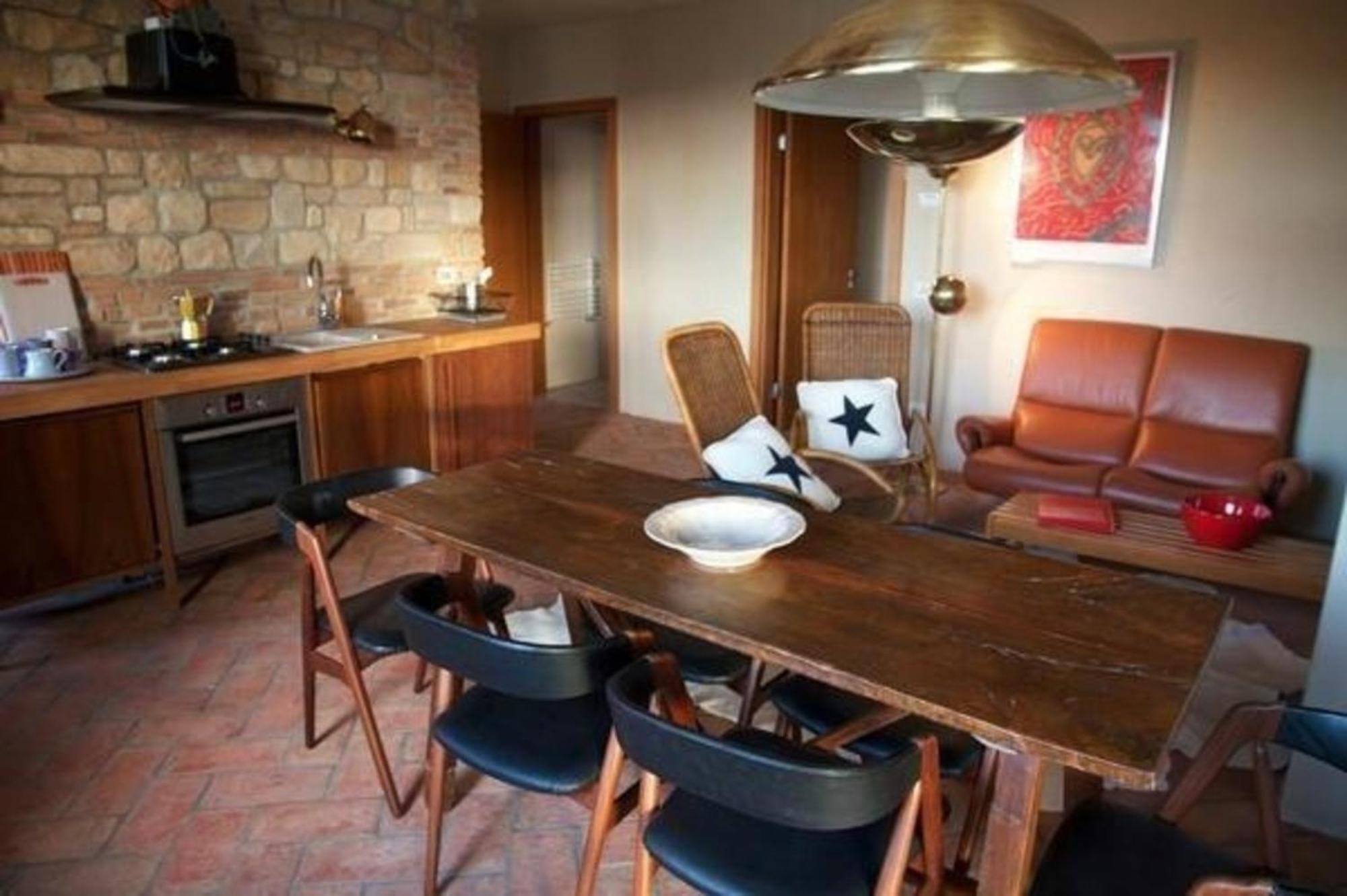 Schoenes Appartement In Volterra Mit Garten Εξωτερικό φωτογραφία